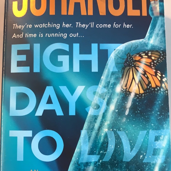 Crime. Iris Johansen set of 3 - Picture 4 of 9